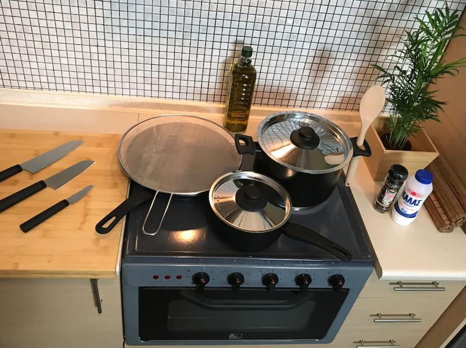 5 Min From Papageorgiou Free Indoor Parking Apartment *